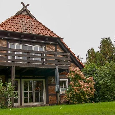 Ute'S Fachwerk Apartment Wolthausen Екстериор снимка